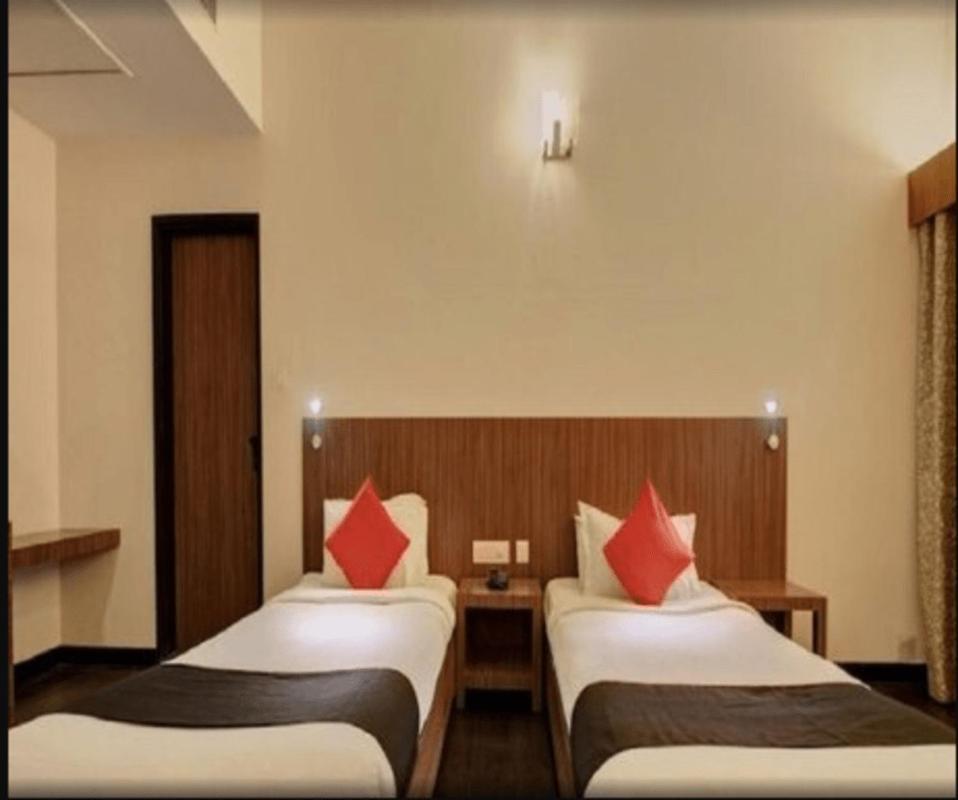 The Hans Hotel Hubballi-Dharwar Zewnętrze zdjęcie